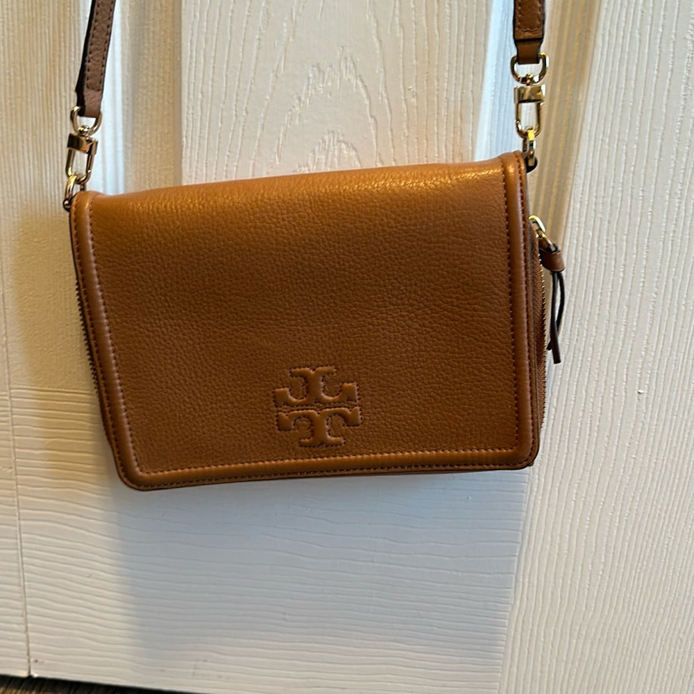 Tory Burch Crossbody/Shoulder bag - Tan - Authentic